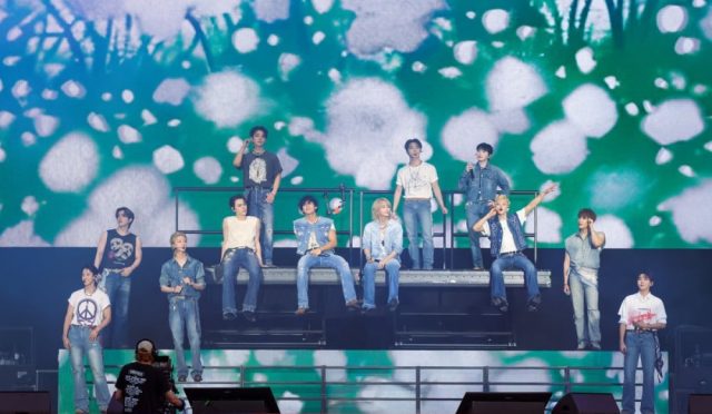 Seventeen, K-pop’un etkisini uluslararası festivallerde genişleterek izleyicileri büyülüyor