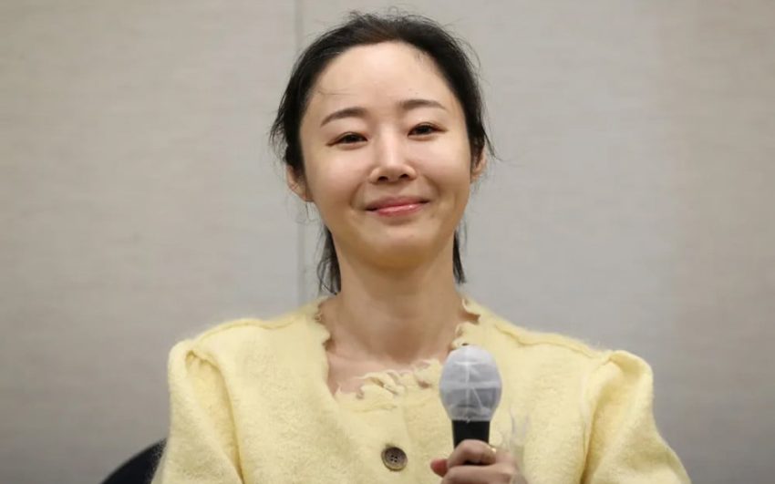 K-netizenler, Min Hee Jin’in HYBE’ye “Yozlaşmış Şirkette Reform Yapmasını” söylemesine yanıt veriyor