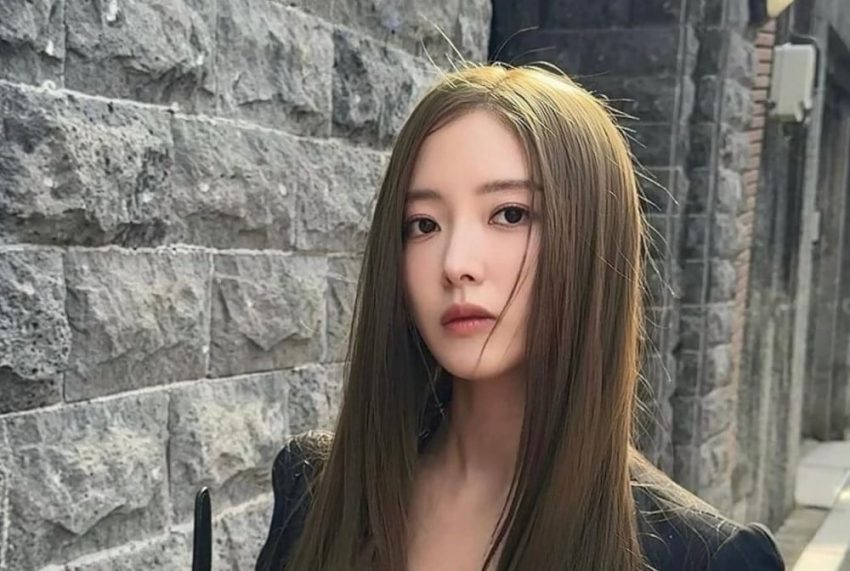 Lee Se Young, Instagram’da yeni haki saç rengiyle hayranlarını büyüledi