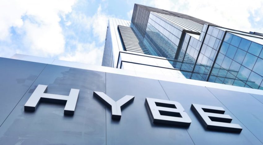 HYBE Labels’in Güney Kore Çalışma ve İstihdam Bakanlığı tarafından verilen “öncü şirket” unvanının geri alınmasını talep eden bir Mavi Saray dilekçesi, gerekli imza sayısına ulaştı ve Ulusal Meclis’e iletilecek.