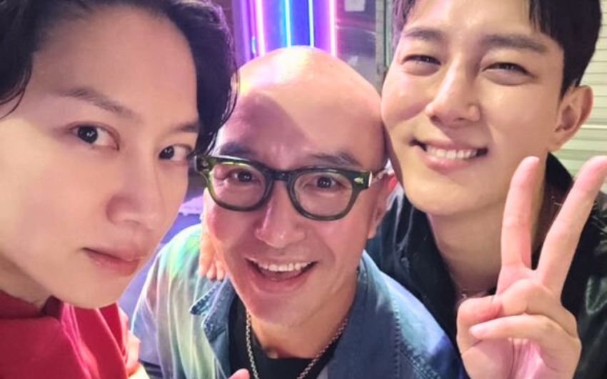 Kim Heechul, Itaewon’daki gay bara yaptığı ziyaretten bahsetti