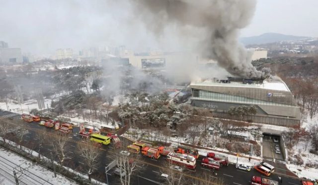 Yongsan’daki Ulusal Hangeul Müzesi’nde çıkan yangın 7 saat sonra söndürüldü