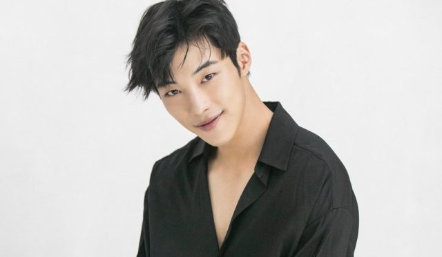 “Made in Korea” filminde Woo Do Hwan, Hyun Bin’in kardeşi olacak