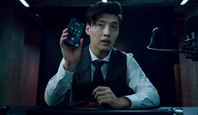 Kang Ha Neul, ‘Streaming’ basın konferansında ‘cyber wreckers’ hakkındaki düşüncelerini paylaştı