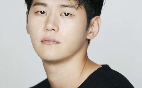Lee Hak Joo, Yeni JTBC Dizisi ‘Esquire’ İçin Görüşmelerde