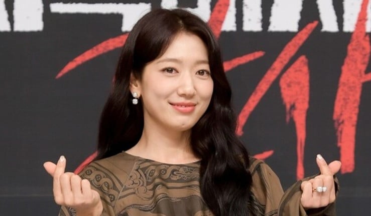 Park Shin Hye, Miss Undercover Boss dizisinde mali suçları araştıran gizli ajan rolünü üstlenecek