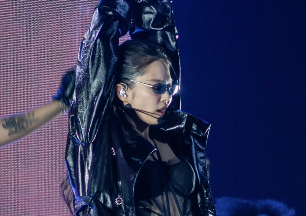 Jennie, ‘The Ruby Experience’ performansıyla Paris’i büyülüyor