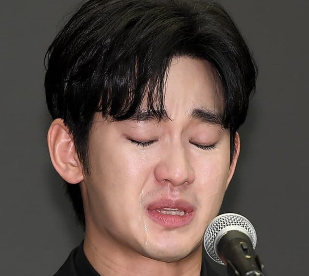 Kim Sae Ron’un Ailesi: “Arkadaşları, Kim Soo Hyun ile İlişkisini Biliyordu”