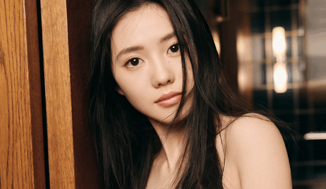 Liu Haocun, Marie Claire Now İlkbahar 2025 Sayısında Baharın Zarafetini Yansıtıyor