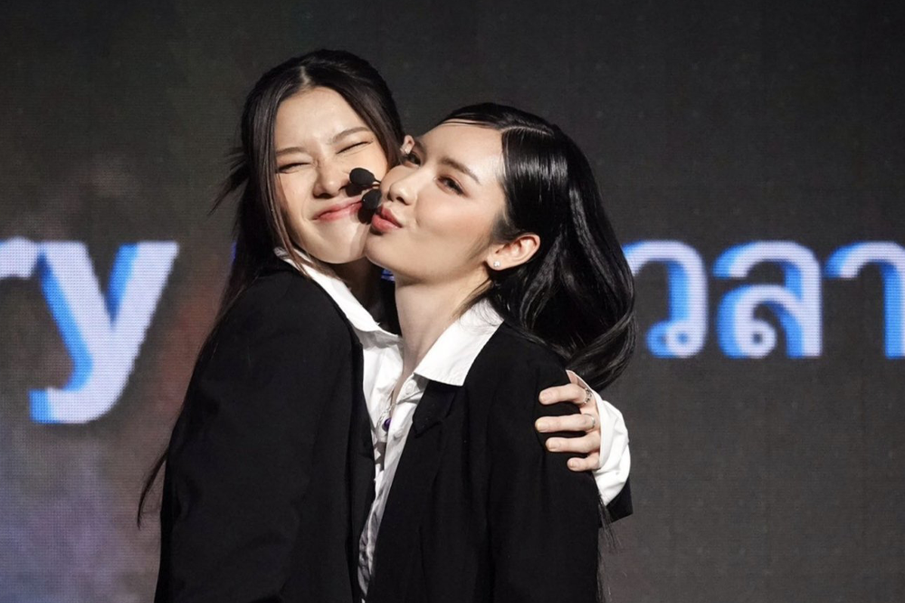 Remain The Series: Anda ve Lookkaew’in Yeni GL Projesi