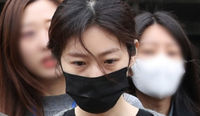 Kim Soo Hyun, Kim Sae Ron’a Bir İdolle Yatarken Çekilmiş Fotoğraflarını Gönderdi