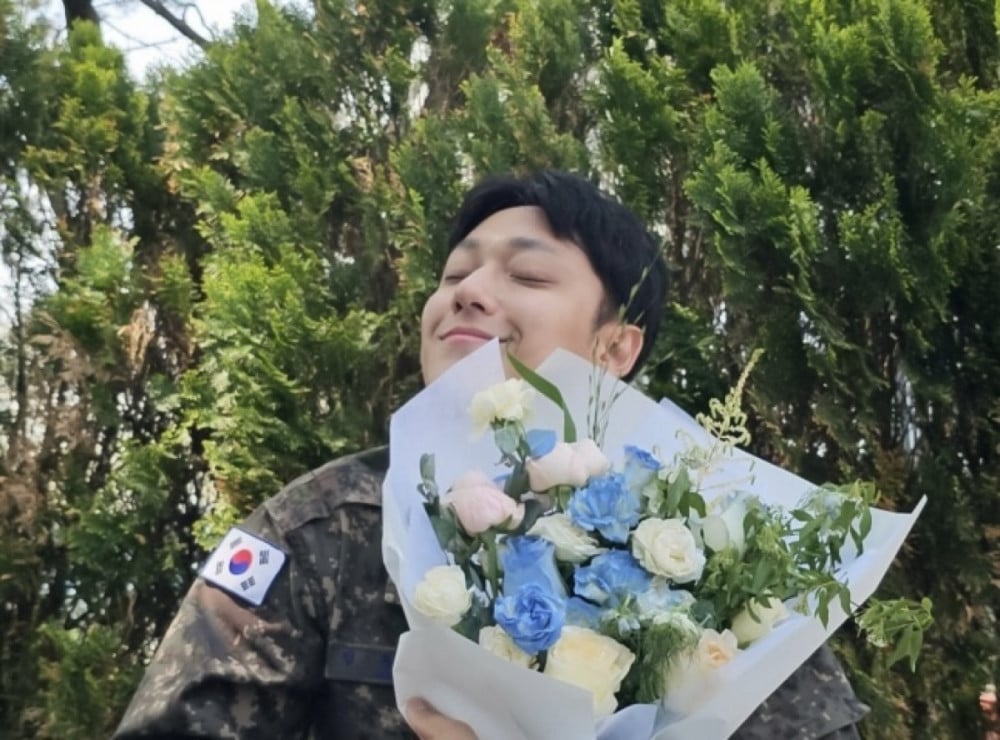 Lee Do Hyun, Askerlik Hizmetini Tamamladıktan Sonra Hayranlarına ve Asker Arkadaşlarına Teşekkür Etti