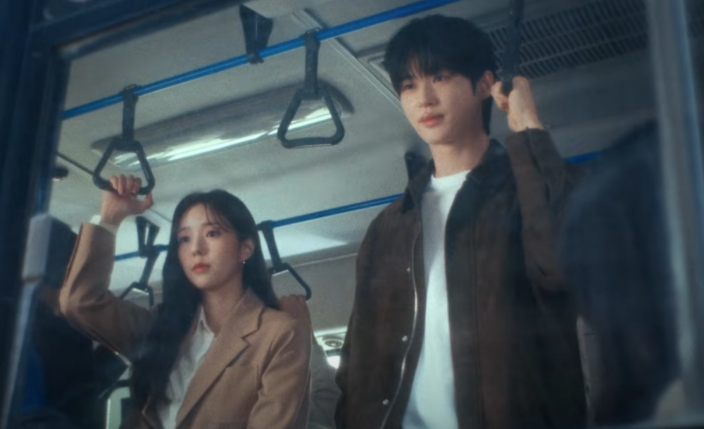 Byeon Woo Seok ve Chae Soo Bin, iloom’un yeni kampanyasında romantik bir uyum yakaladı