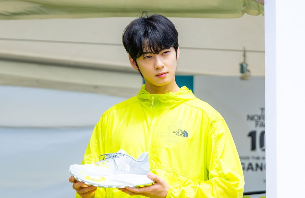 Cha Eun Woo, ‘2025 TNF 100 Gangwon’ Tanıtım Elçisi Olarak 11 Kilometrelik Yarışı Yaklaşık Bir Saatte Tamamladı
