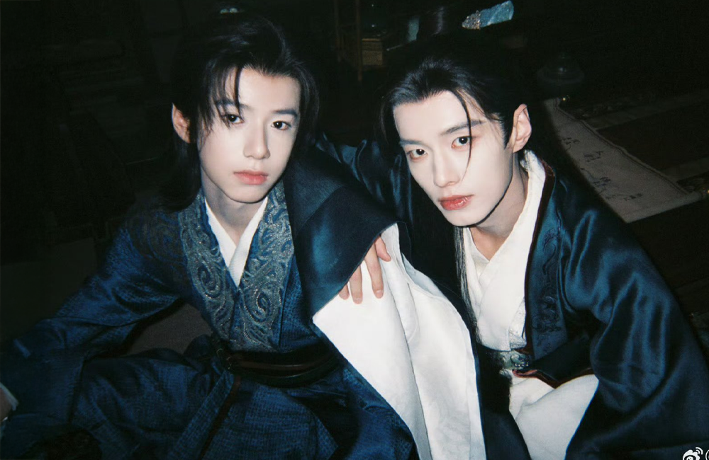 He Yu ve Lin Ziye “Blossoms of Power” Setinden Yeni Kareler