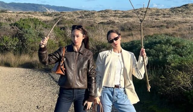 İkonik Jung Kardeşler, Jessica ve Krystal, İkiz Havasını Yansıtıyor
