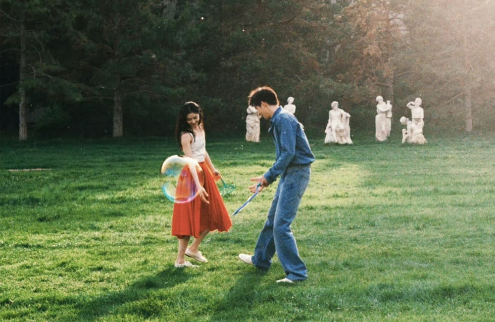 “Be Passionately In Love”: Liu Haocun ve Wang Anyu’yla Aşk Dolu Bir Kampüs Hikâyesi