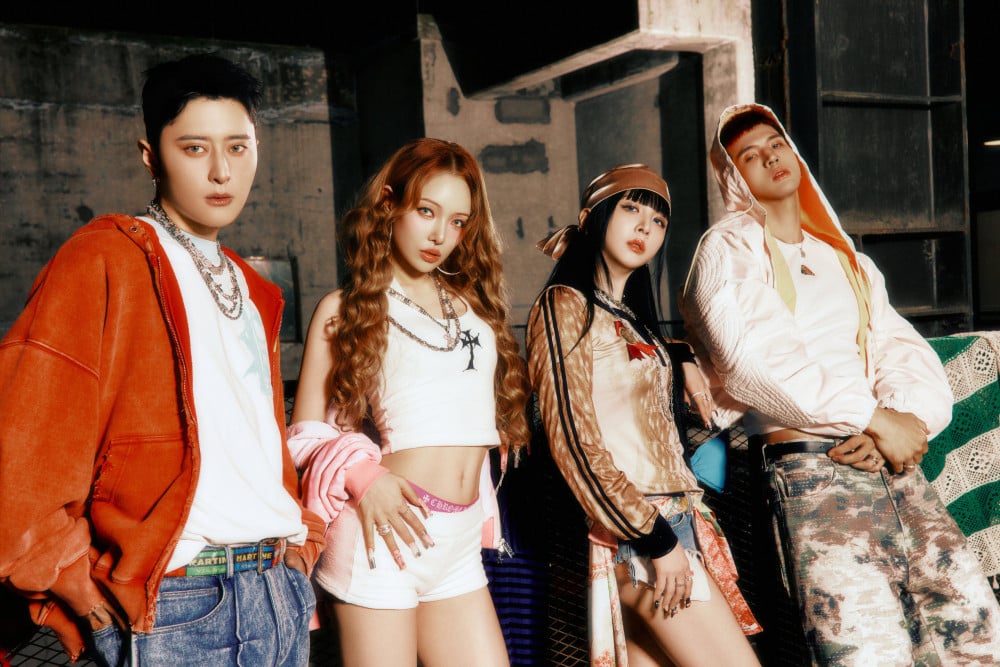 KARD, 8. Mini Albümleri ‘DRIFT’ İçin Yayınladıkları Tanıtımlarda Sokak Modasını Konuşturdu