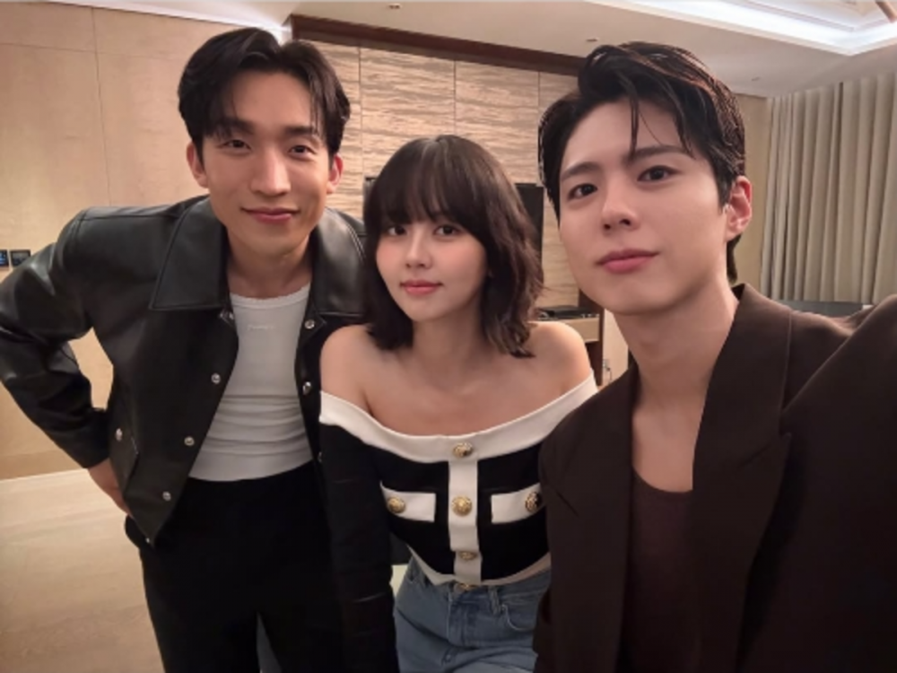 Kim So Hyun, ‘Good Boy’ Ortakları Park Bo Gum ve Lee Sang Yi ile Özel Bir An Paylaştı