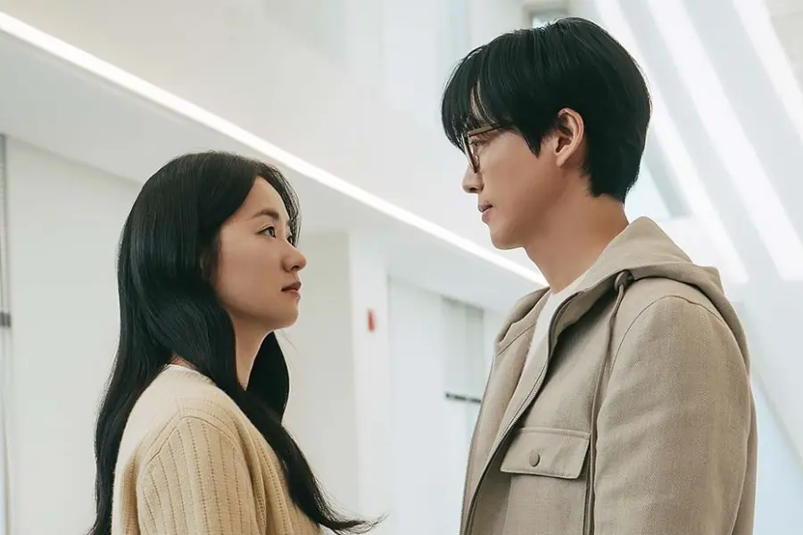 Namkoong Min ve Jeon Yeo Been, Yeni Dizi “Our Movie”deki Ekran Kimyaları Hakkında Konuştular