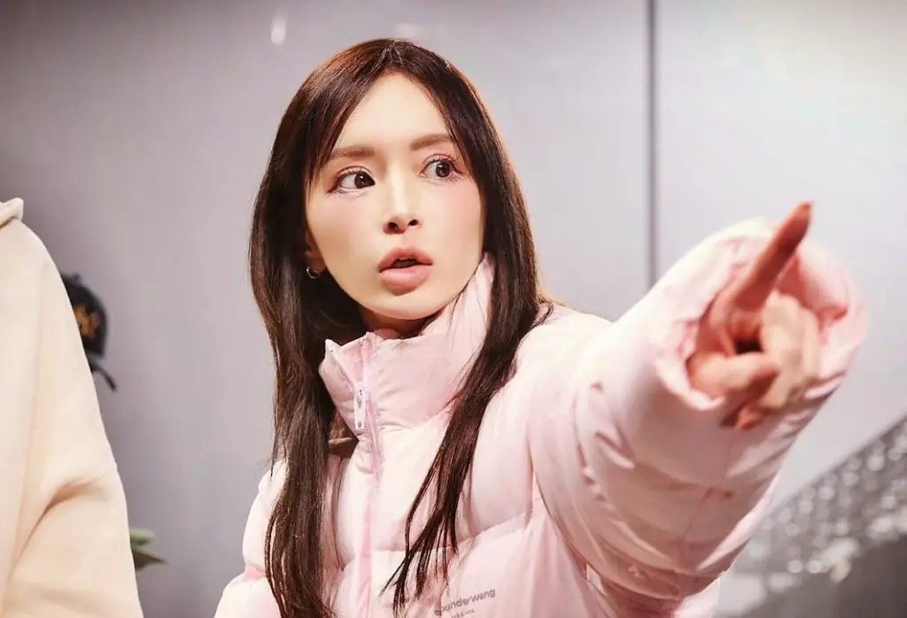 Jpop Yıldızı Ayumi Hamasaki, Elon Musk’ın Çocuklarının Babası Olduğu Söylentilerini Umursamıyor
