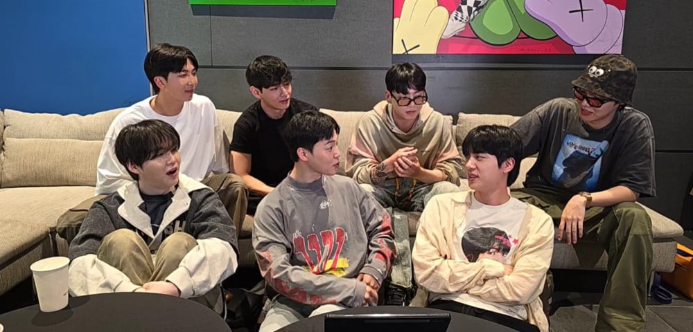 BTS’ten tam kadro dönüş müjdesi: Yeni albüm gelecek baharda çıkıyor
