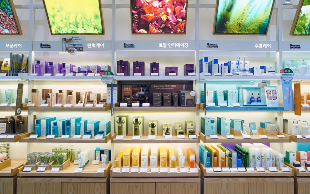 K-Beauty, ABD’yi Geride Bıraktı: Kore Kozmetik İhracatında Tarihi Rekor!